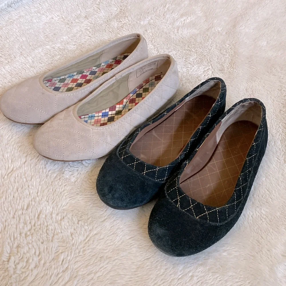 3/$60 Bundle of 2 Quilted Cream and Suede Black Slip On Flats - Picture 2 of 16